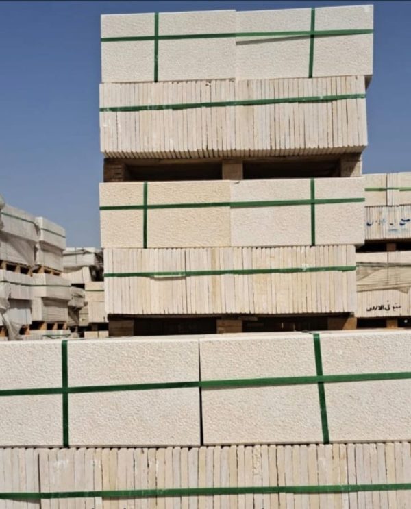 بوشمر ابيض مشطوط